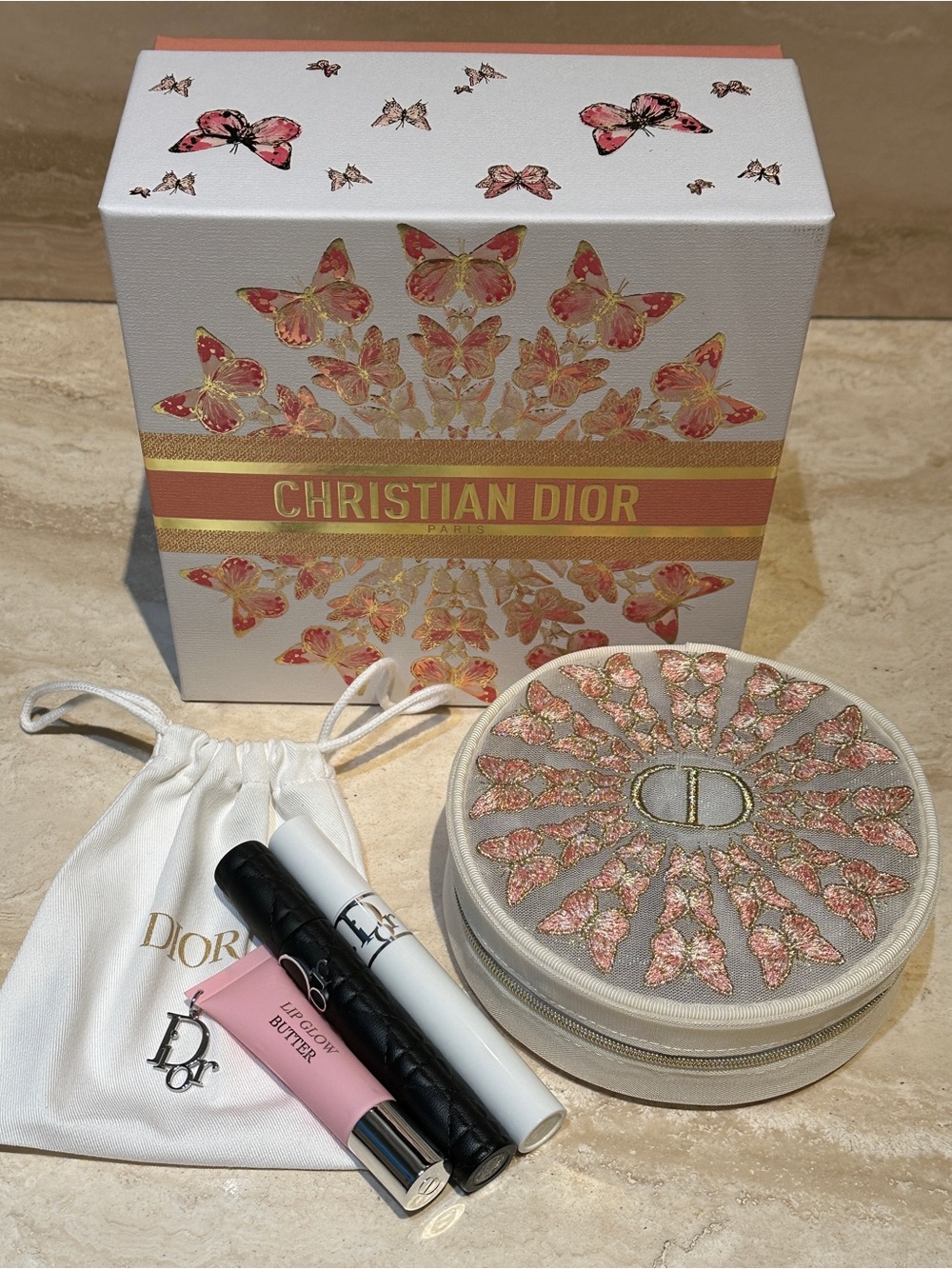 Limited Edition Dior Beauty Pouch with 3 piece beauty gift set Mothers Day 2026